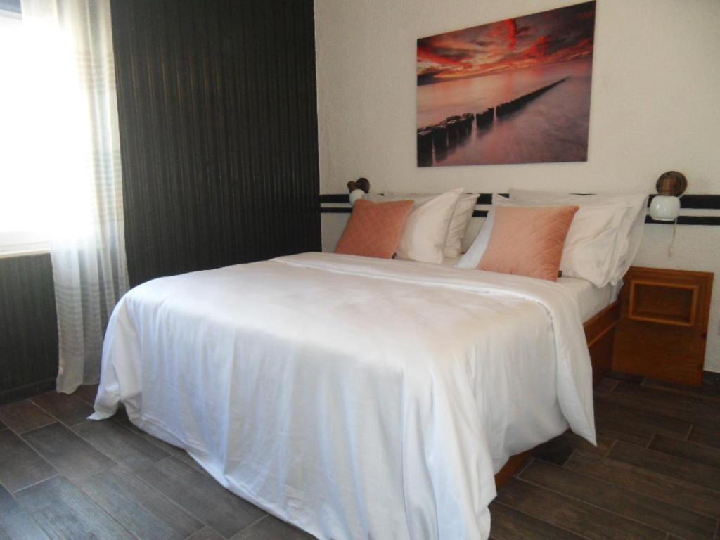 Sunset Beachfront Residence Рогозниця Екстер'єр фото